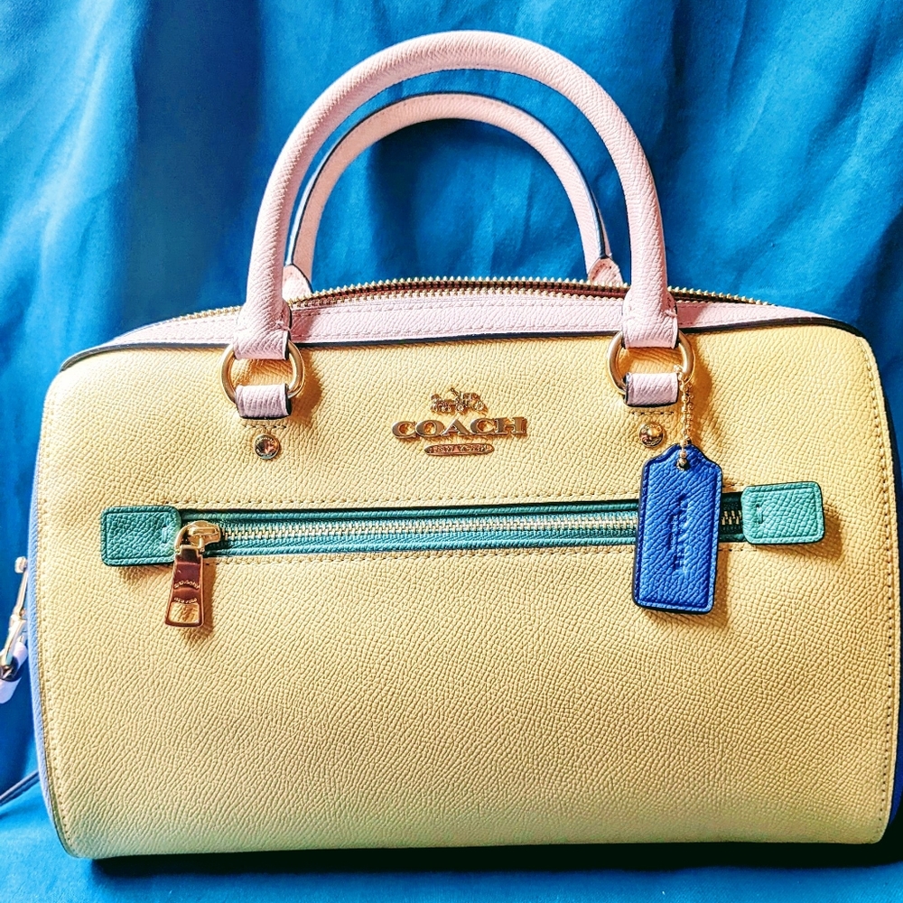 Adorable COACH Rowan Satchel